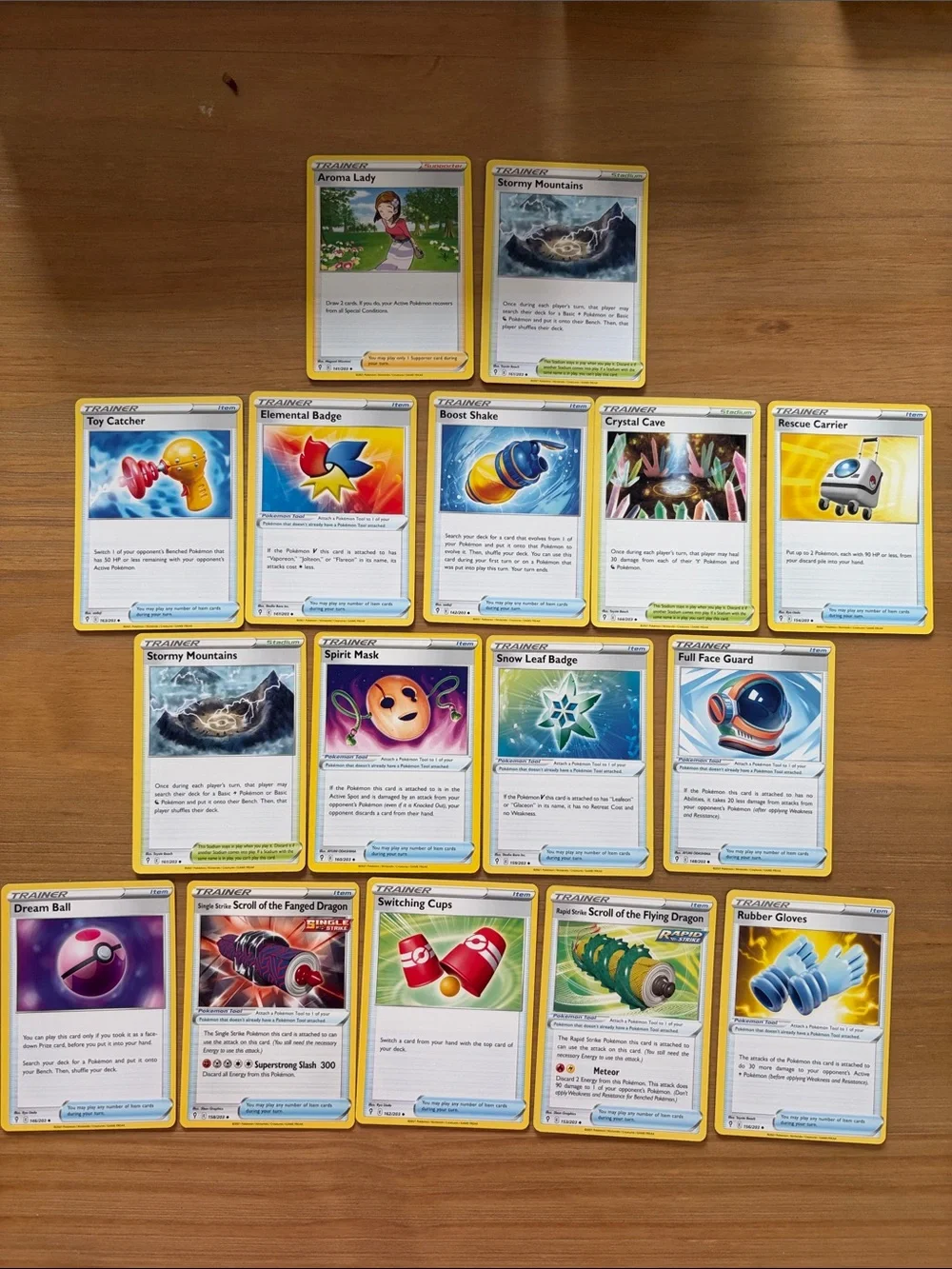 Pokémon Evolving Skies Trainer Lot 16 Cards | ✨5/$25✨